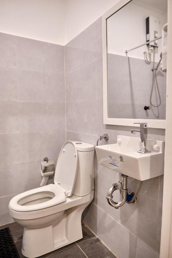 Hidden Hill Hotel Lapu-Lapu City Bagian luar foto